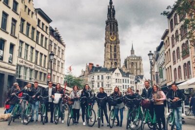 Antwerp Bike Tours - Getting Started at Paradijsstraat 15 and Staying on Schedule