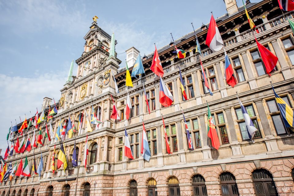 Antwerp: Express Walk with a Local in 60 minutes - Cathedral of Our Lady: the first landmark with maximum payoff