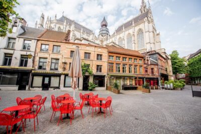 Antwerp: Express Walk with a Local in 60 minutes - Getting Oriented at Pagodepoort Arch (and why it helps)