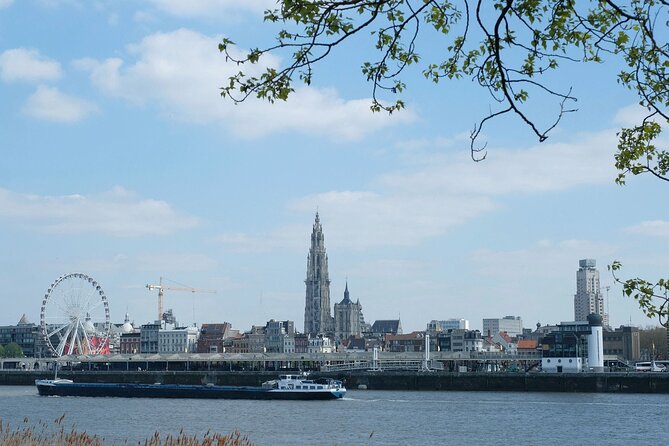 Antwerp: Help the Lost Boy – Self-Guided Mystery Walk - Antwerp Old Town Between Stops: A Purposeful Wander