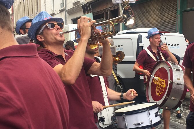 Beer and Chocolate Tasting Tour in Brussels min 6 pax - The 4-hour route: Grand Place to Manneken Pis (and why each stop matters)