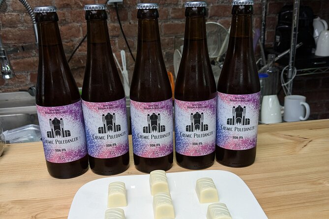 Beer & Chocolate Tasting in a Brewery-Distillery - What you’ll taste: 4 beers and 4 Belgian chocolates