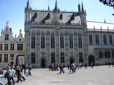 Bruges: 3-Hour Beer and Chocolate Tasting Private Tour - Choco-Story Chocolate Museum: Mayans, Aztecs, and Modern Production