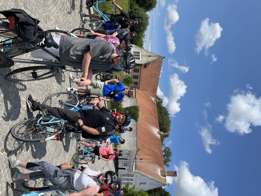 Bruges: Flatlands Guided Bike Tour - Oostkerke and Damme’s flat towers for easy sightseeing angles