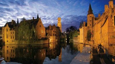 Bruges: Guided Walking Tour - Meeting points: Bargeplein or Zilt Immo, and why that matters