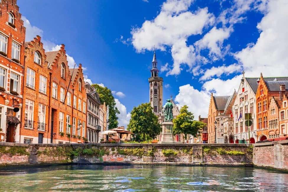 Bruges : Highlights & Hidden gems Walking Tour - Key things to know before you go