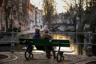 Bruges Uncovered: Historic Walking Tour & Canal Boat Experience - Basilica of the Holy Blood: A Relic and a Story