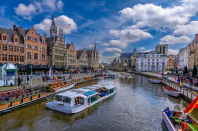 Brussels: Bruges & Ghent Tour with Cruise & Chocolate Visit - Meeting on Boulevard de Berlaimont (and finding your group fast)