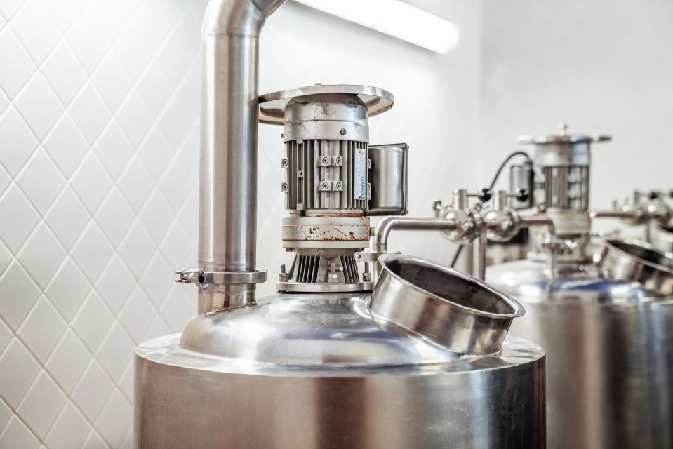 Brussels: Discover Belgium's Breweries with a Local - Moving through lively stops: trendy to medieval in one afternoon