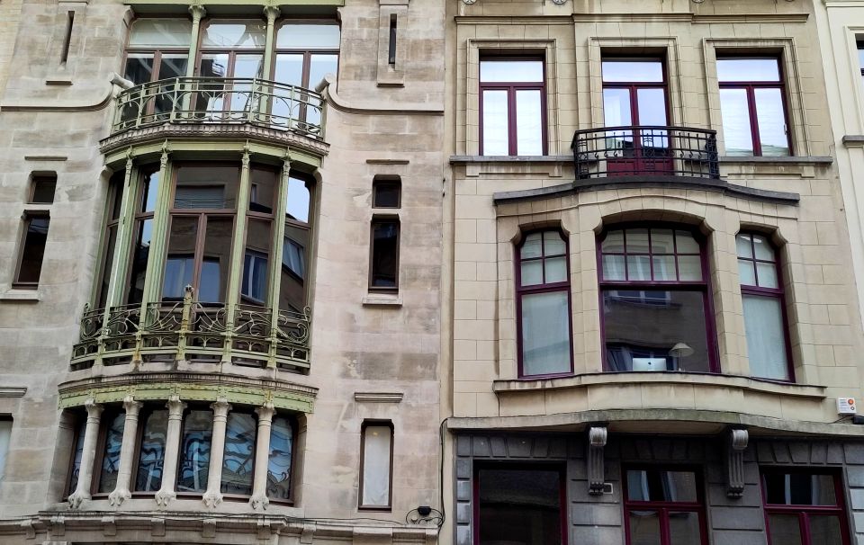 Brussels: Fall and Rise of Art-Nouveau Guided Tour - Horta’s Maison du Peuple remains: the story behind a famous name