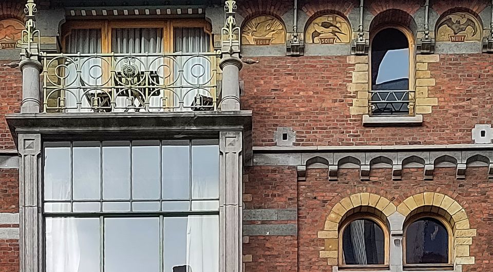 Brussels: Fall and Rise of Art-Nouveau Guided Tour - Who should book this and who might not