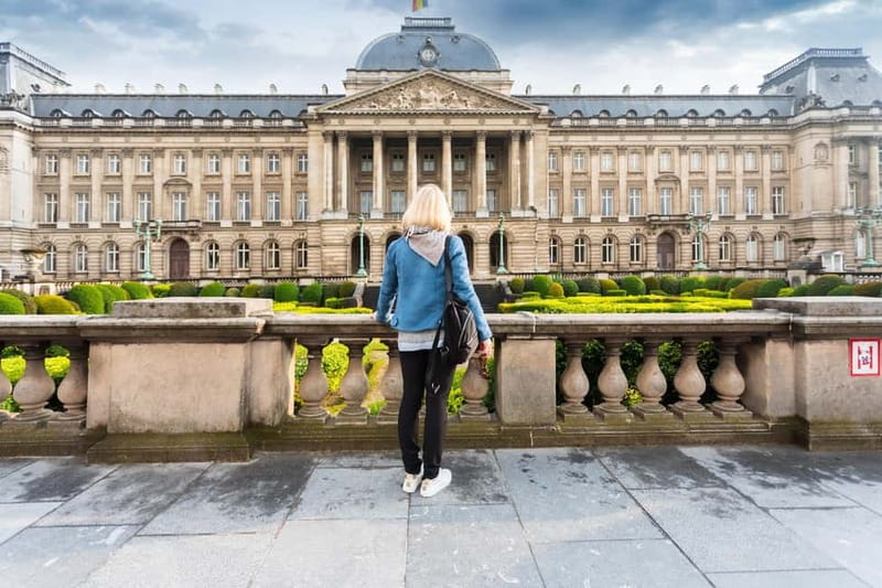 Brussels: Highlights and Hidden Corners Private Guided Walk - Manneken Pis, then Royal Galleries: Galeries Saint-Hubert as Your Finish