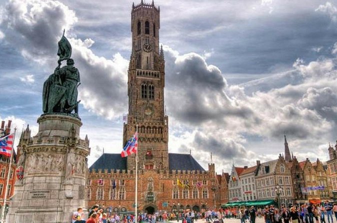 Brussels Politics Tour: Private & Personalized with a Local Guide - Matongé: Congolese culture, colonial memory, and modern Brussels