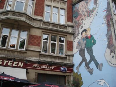 Brussels: Private 3-Hour Sightseeing Walking Tour - Meeting up: hotel lobby pickup or start at Grote Markt