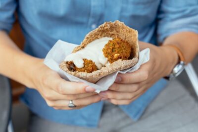 Brussels: Private Food Tour – 10 Tastings with Locals - Smurfs Statue to Center Sights: Your Brussels Walk With Snacks