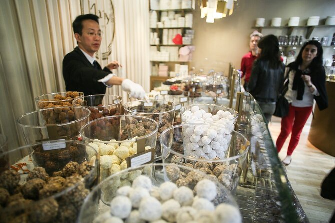 Brussels Small-Group Chocolate Appreciation Tour - Grand Place in 20 Minutes: More Chocolate, Fewer Decisions