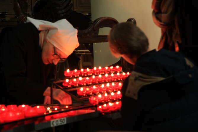 BRYGGJA ROMANTICA - 3 Hour Romantic Tour in Bruges - Jan Van Eyckplein and a medieval-quiet pause