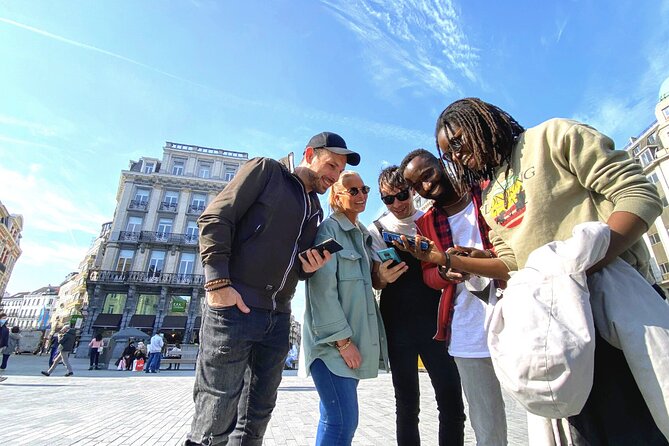 Discover the secrets of Antwerp while playing! Escape game - The app character, riddles, and missions: how you’ll be “playing” Antwerp