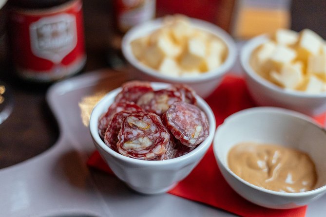 Drinks & Bites in Bruges Private Tour - Bruges Through Beer: The 2.5-Hour Goal