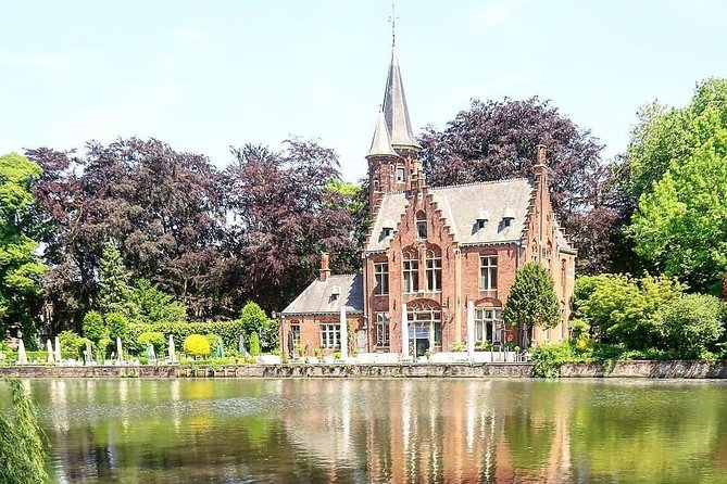 Exclusive PRIVATE Walking Tour of Bruges - De Halve Maan Brewery: Beer Stop With Built-In Context