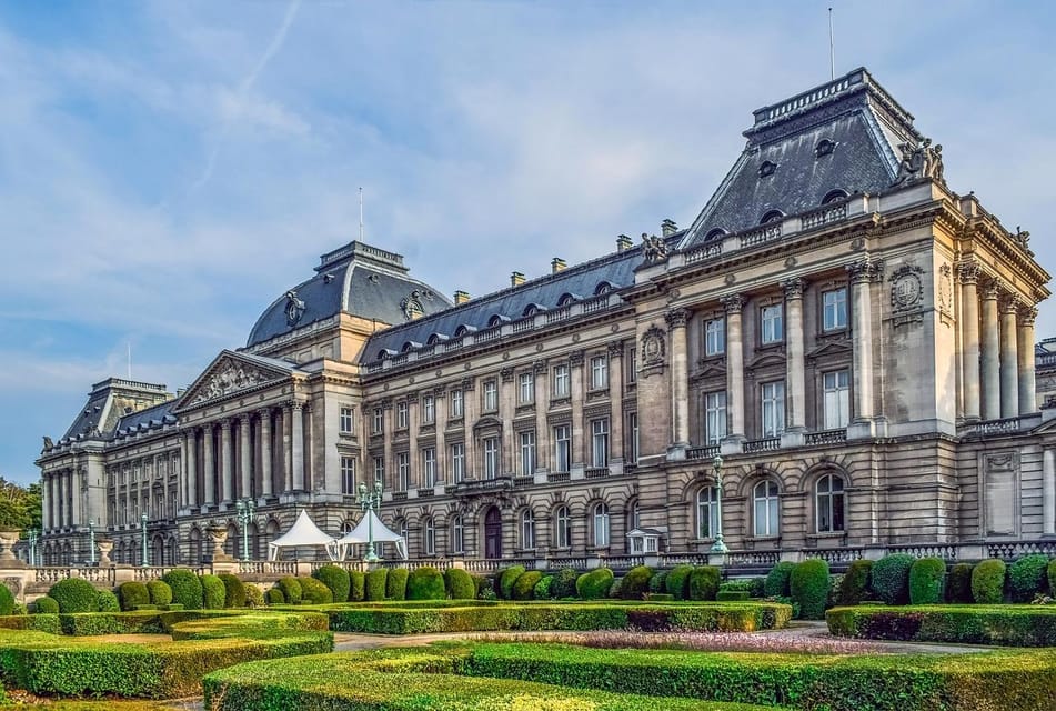 From Amsterdam: To Brussels - Travel as a VIP - The exclusive chocolate tasting: more than a sweet stop