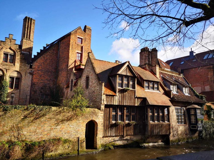 From Brussels: Bruges Day Trip with Boat Tour Option (ENG) - Guides and Group Energy: why names keep coming up