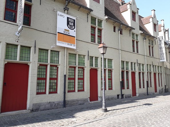 Ghent Beer and Sightseeing Adventure - Gravensteen Castle: a quick photo-and-history stop