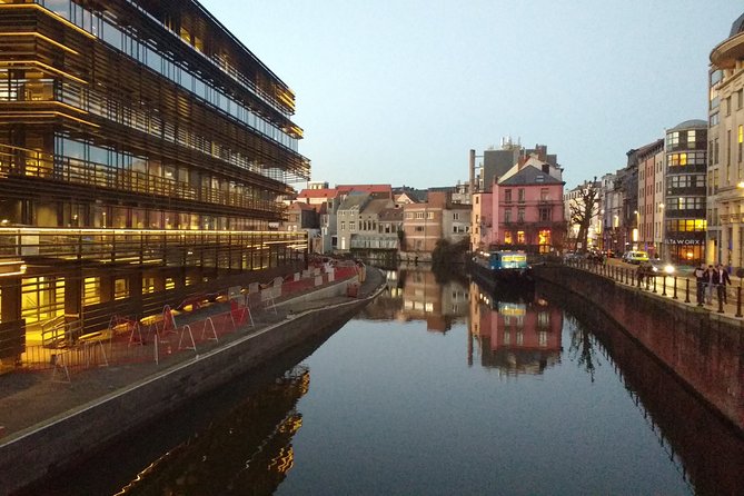 Ghent Walking Tour - City Highlights and Beyond Tradition - Small-group pacing, photo stops, and how to prepare