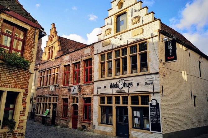 Guided tour of Ghent - Het Belfort: the dragon story and the tower everyone photographs