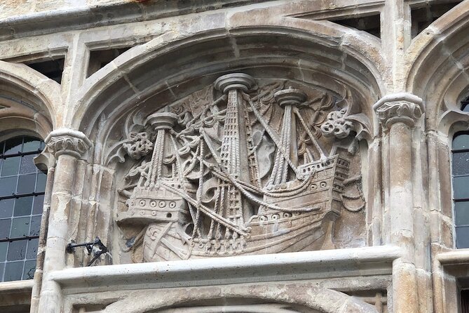 Historic Highlights, by a local guide - St. Bavo’s Cathedral and Lam Gods: art you can read
