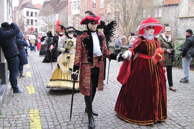 Photo Tour "Jan van Eyck" - Vismarkt: From Fish Market Past to Photo Worthy Corners