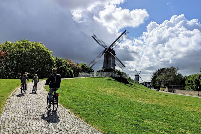 Private Bruges 3.5-Hour Guided Bike Tour: Discover Hidden Gems - Weather reality and small planning tips