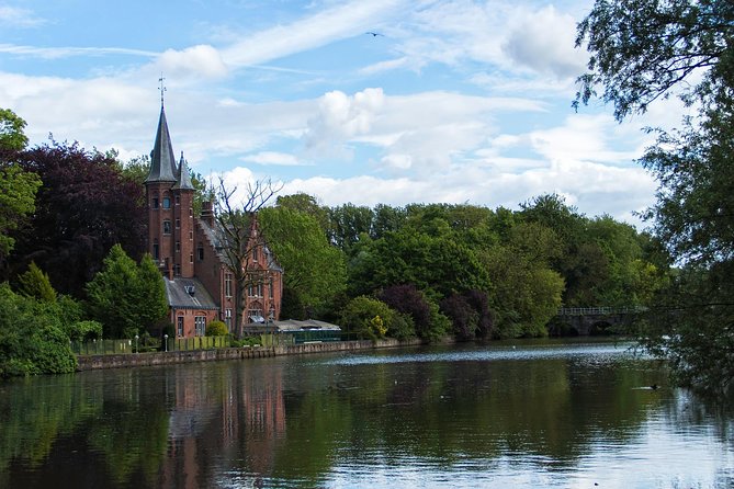 Private Day Trip from Brussels to Bruges - Markt: Bruges’ Commercial Heart and Festival Stage