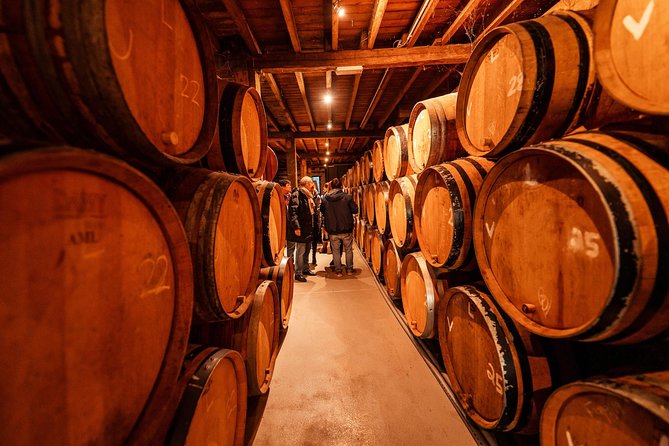 Private: Discover Brussels beer & breweries by a young local (incl. chocolate) - Your Private Route Through Brussels Beer Stops