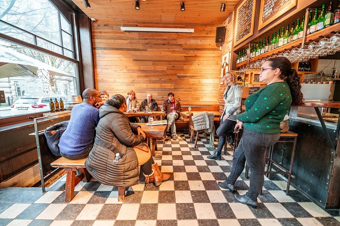 Private: Discover Brussels beer & breweries by a young local (incl. chocolate) - The beer-and-chocolate pairing: how it actually changes the tasting