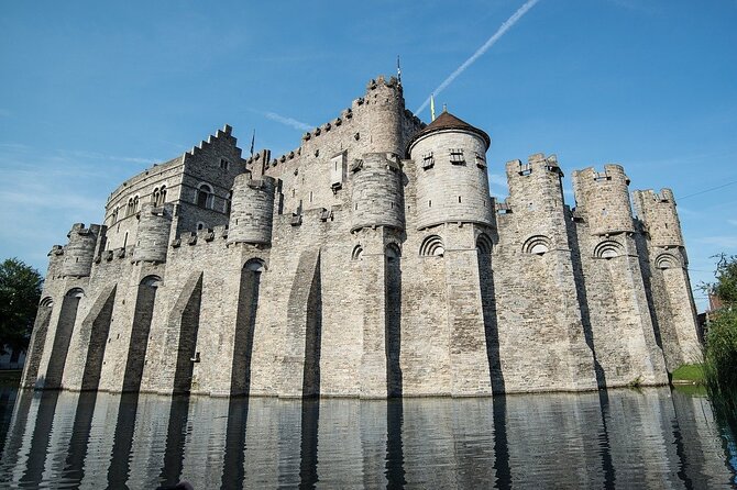 Private Historical Tour: The Best of Ghent - The Design Museum area: the rebel streak behind Gentenaars pride