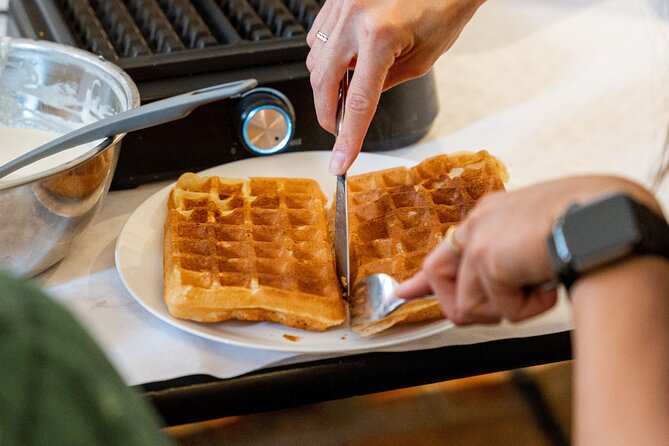 The Waffles 'n Coffee Breakfast in Bruges Centre - Coffee, chocolate milk, and (sometimes) beer: drinks that fit the theme