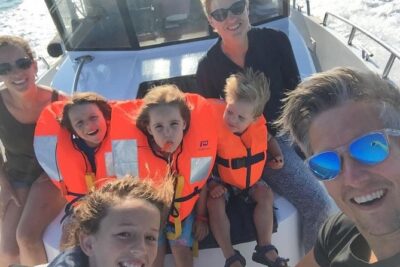 Unforgettable sea trip to the wind farms in the North Sea - Boat comfort basics that make the time feel shorter