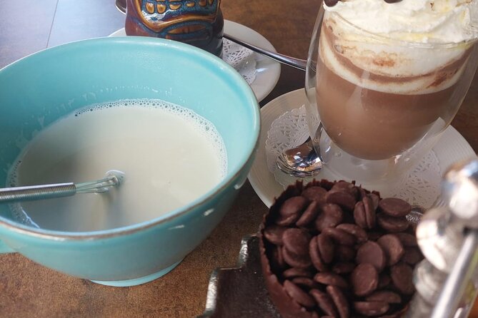 Walking Tour with Hot Chocolate and Chocolate Tasting - Meet at FnacMarkt and Start Where the Stories Begin